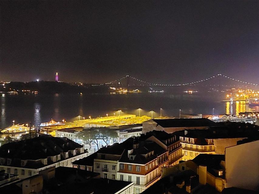 Chiado River View Deluxe Appartement *